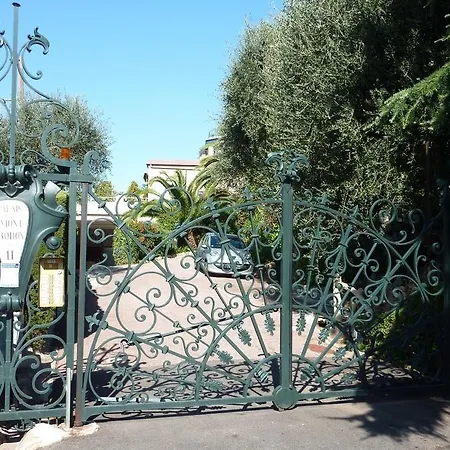 Apartment Mont Boron Nice